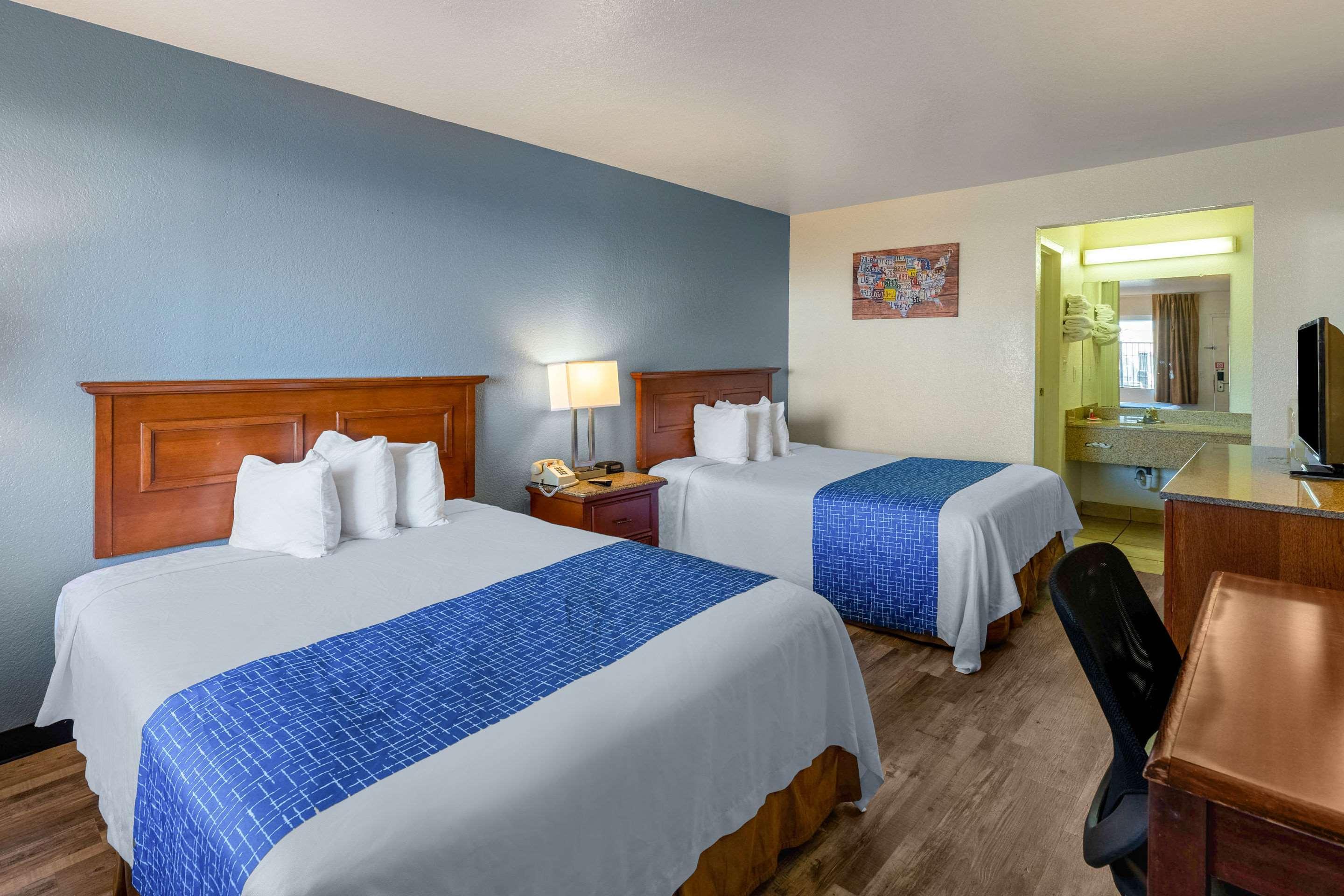 Econo Lodge Phoenix North I-17 Esterno foto