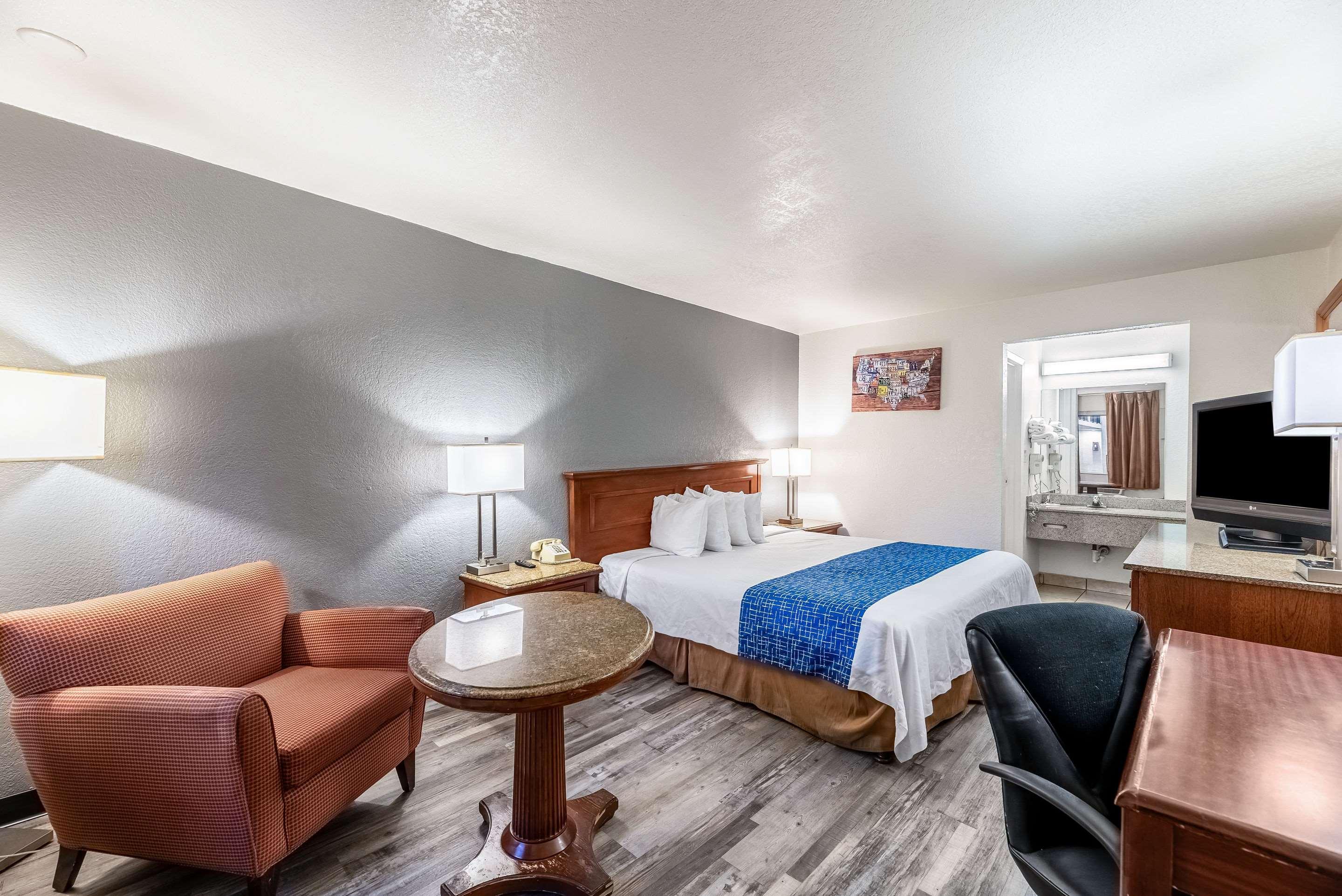 Econo Lodge Phoenix North I-17 Esterno foto